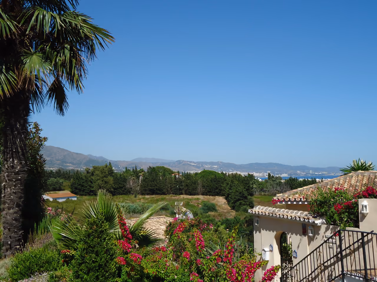 ALOHA FOREST — nieuwbouwappartementen op loopafstand van winkels en restaurants in Marbella: omgevingsfoto gebruikt als lokale context voor Marbella; geen uitzicht vanuit het project.