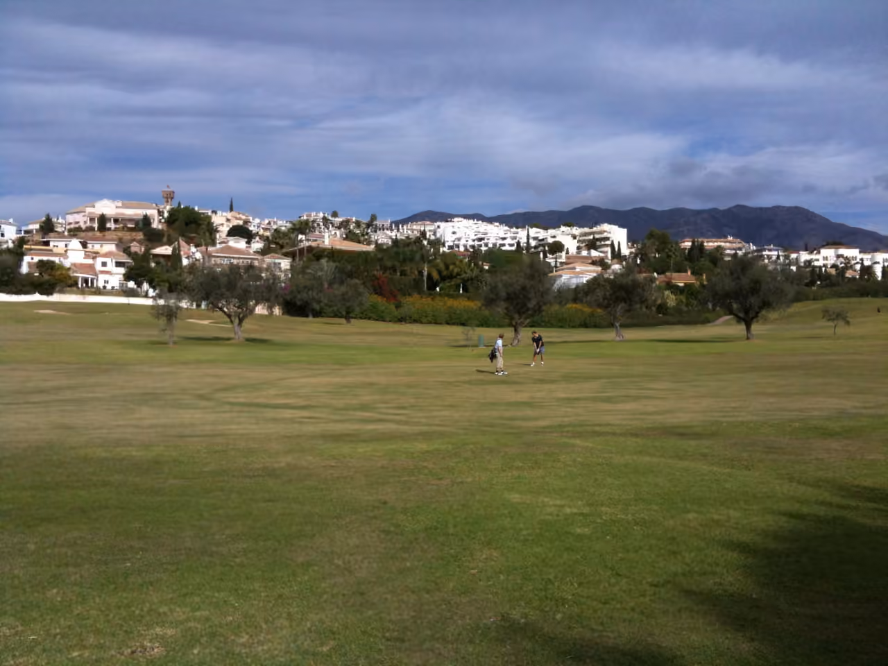 STUPA - VILLA SHANTI — új építésű házak · Mijas Golf: k?rny?kfot? gebruikt als lokale context voor Mijas; geen uitzicht vanuit het project.