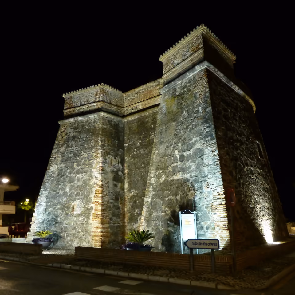 ZOE — sørvendte nybygde villaer med sjøutsikt Sotogrande: omgivelsesfoto gebruikt als lokale context voor Sotogrande; geen uitzicht vanuit het project.